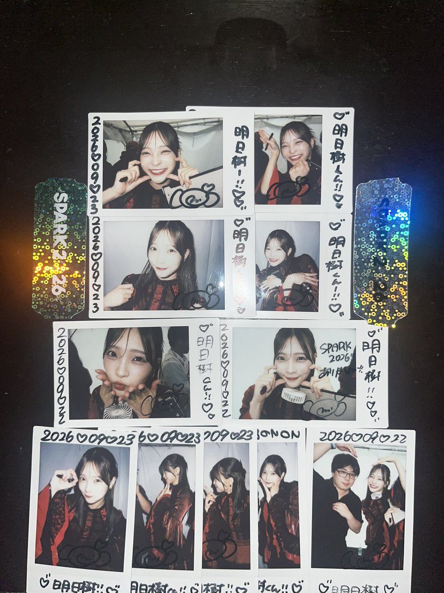Asuki426e's tweet photo. 22.23最高でした〜！
今年初フェスが夏最後のフェス
最高の夏をありがとう😆

羅針盤大好きおじさんになってしまった。
聞くたびにハマっている！

雨にうたれたが風邪は引いてません👍

#AsIs
#瀬乃ひより
#おさるのひより https://t.co/1mHaAEOAaO