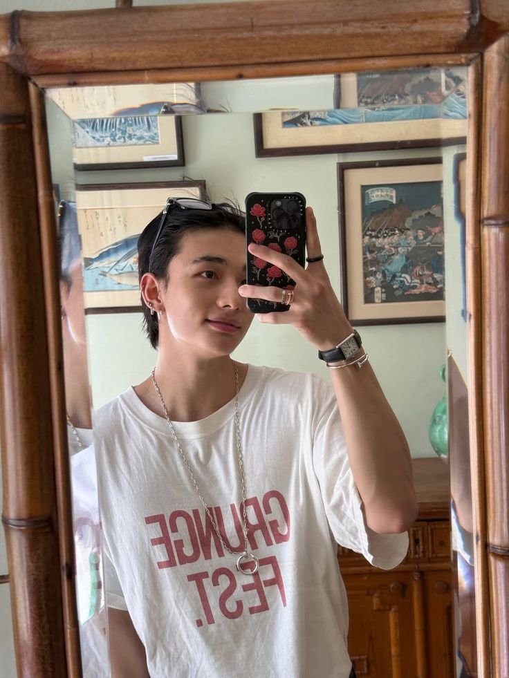 hynlx4ever's tweet photo. ꕤ*.ﾟ
#SSD #StaySelcaDay #hyunjin @Stray_Kids https://t.co/xBo7rOBI3L