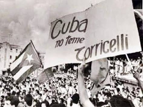 CarlosRMoranG's tweet photo. El  24 de septiembre de 1992, el Congreso de Estados Unidos aprobó  oficialmente la llamada Ley Torricelli, nombre con el que se conoce a la  mal llamada Ley para la Democracia en Cuba.

#CubaNoEsUnaAmenazaElBloqueoSí 
#TumbaElBloqueo
#CubaEstáFirme https://t.co/ifwb7m2htT
