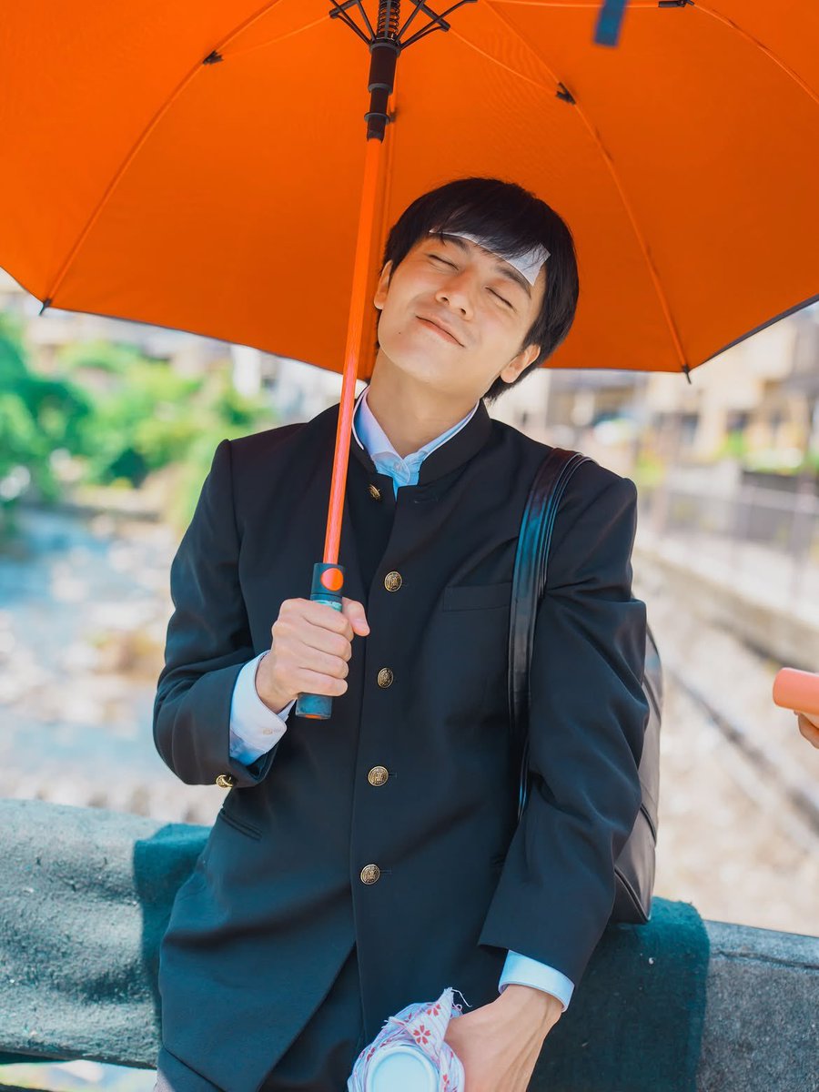 takochi97's tweet photo. Giving off 'the smart, popular, and nice classmate you have no chance with' vibes. https://t.co/9hhQMidv84