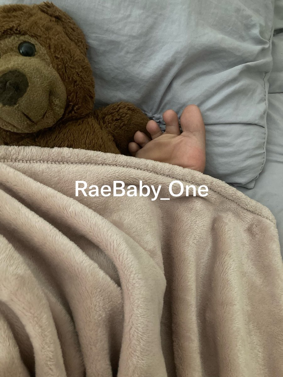RaeBaby_one's tweet photo. i wonder who’s pretending this isn’t about to cost them. ♡ https://t.co/bUgBLVHtd0