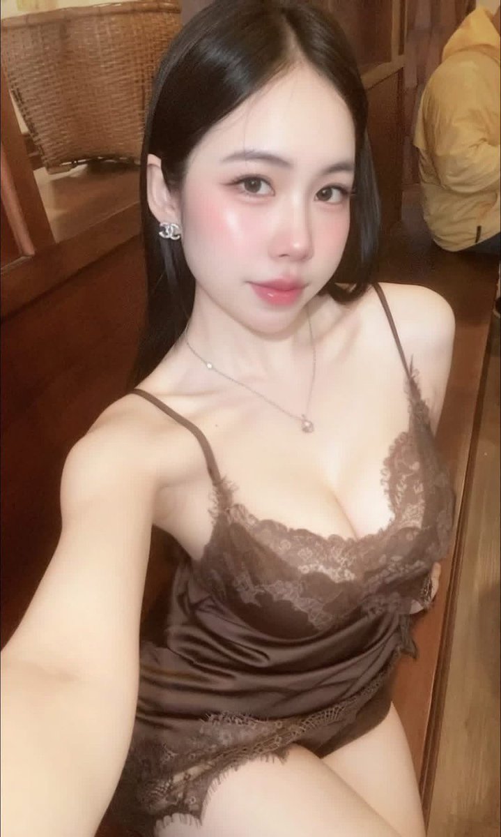 ErmaRosarisy's tweet photo. 🌶️🍊ตอนแรกก็ไม่เชื่อ จนกระทั่งลองใช้เอง..ไอเทมลับที่บิวตี้บล็อกเกอร์เกาหลีโหวตให้เป็นอันดับ 1!“ ครีมกันแดดเนื้อซูเฟล่ บางเบา คุมมันนาน🥬🍀🍀🍒💲💲💲💲🌷🌷🚹🍈

เรท6️⃣0️⃣0️⃣ 💸

.
       »  🆔 : kenhto9
       👇☎️: https://t.co/0pPt3ee8TE

#เชียงราย
  เชียงราย https://t.co/gEwmgh3pXK