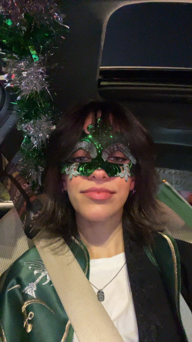 lostsleepinbed's tweet photo. #SWAG 🇸🇦🤟🏿 https://t.co/ndJaMJMpWN