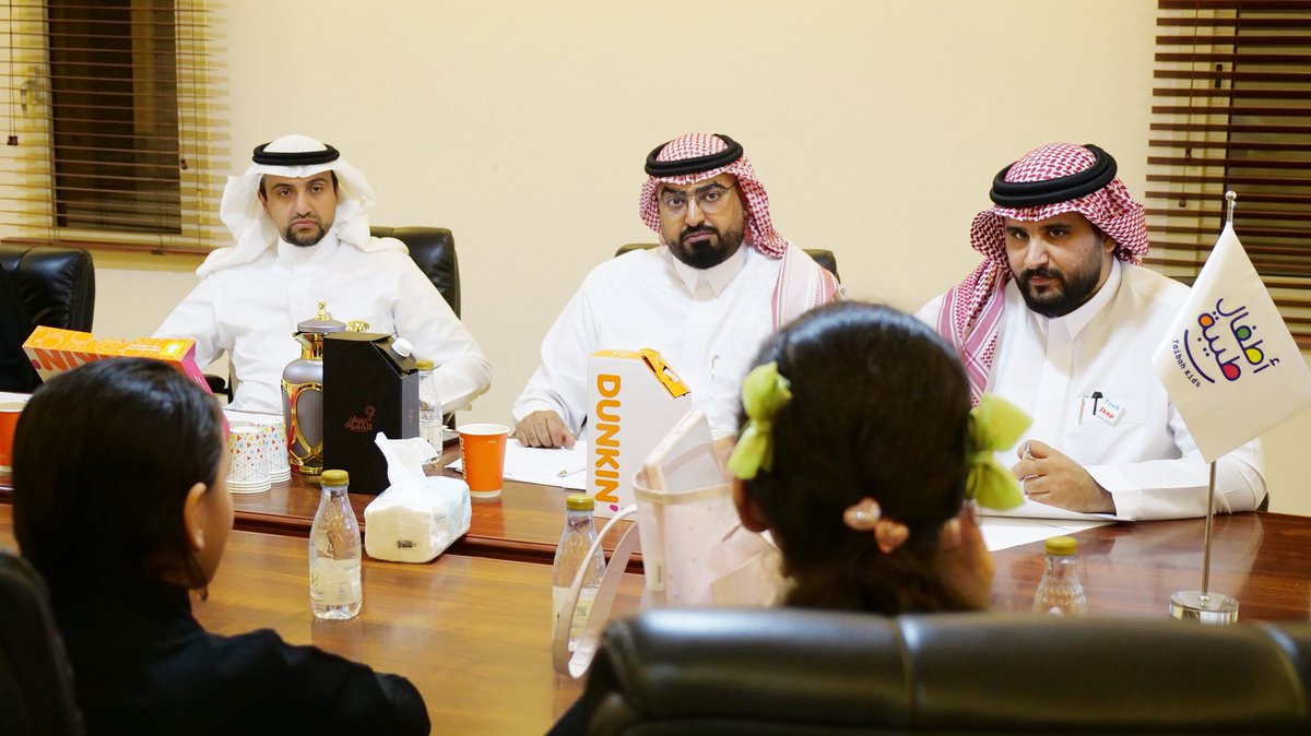TechShopKSA's tweet photo. صور | مقابلات #مبدعون النسخة الخامسة

ضمن برامج #المسؤولية_الاجتماعية 
#بنك_الجزيرة لدعم الابتكار

🔹مجال (#الامن_السيبراني) 

🔹(#المدينة_المنورة)

🔹(16 سبتمبر 2026)

🔹بالتعاون (#تك_شوب و جمعية أطفال طيبة)

#خير_الجزيرة_لأهل_الجزيرة https://t.co/7SoZ0rYRIy