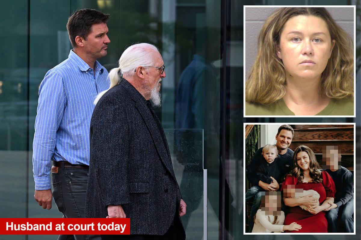 nypost's tweet photo. Corie Walsh’s husband supports her in court after she allegedly hanged their 2-year-old — as she pleads not guilty https://t.co/4hUCcTK47W https://t.co/ppQgJTi8no