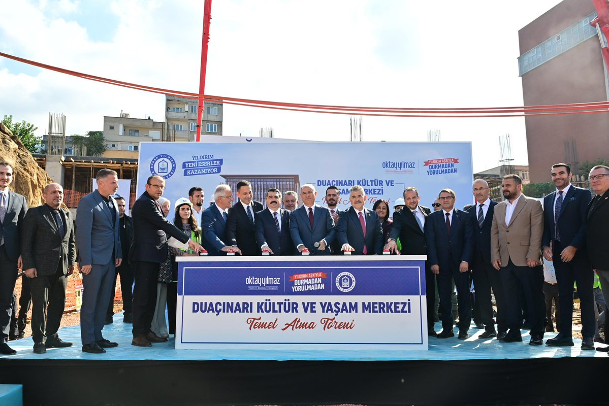 oktayyilmaz16's tweet photo. AK Parti Genel Başkan Vekilimiz Efkan Âlâ’nın katılımlarıyla, Duaçınarı Kültür ve Yaşam Merkezi’mizin temel atma törenini gerçekleştirdik. 

Duaçınarı’nda yükselecek bu merkez; gençlerimizin kendilerini keşfedeceği, kadınlarımızın emeklerini değerle buluşturacağı, hemşehrilerimizin kültür ve sanatla iç içe olacağı yeni bir buluşma noktası olacak. Şimdiden Yıldırım’ımıza, Bursa’mıza hayırlı olsun.

📍Duaçınarı Kültür ve Yaşam Merkezi