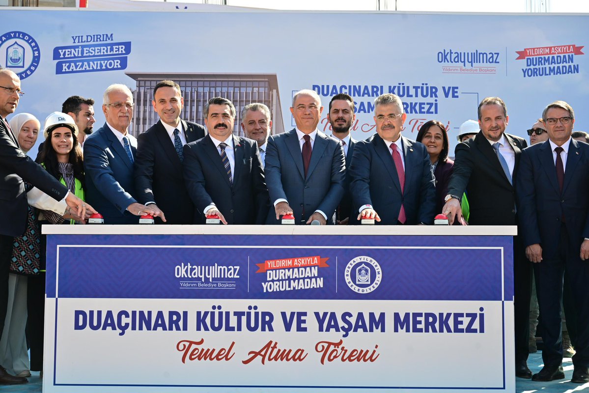 oktayyilmaz16's tweet photo. AK Parti Genel Başkan Vekilimiz Efkan Âlâ’nın katılımlarıyla, Duaçınarı Kültür ve Yaşam Merkezi’mizin temel atma törenini gerçekleştirdik. 

Duaçınarı’nda yükselecek bu merkez; gençlerimizin kendilerini keşfedeceği, kadınlarımızın emeklerini değerle buluşturacağı, hemşehrilerimizin kültür ve sanatla iç içe olacağı yeni bir buluşma noktası olacak. Şimdiden Yıldırım’ımıza, Bursa’mıza hayırlı olsun.

📍Duaçınarı Kültür ve Yaşam Merkezi