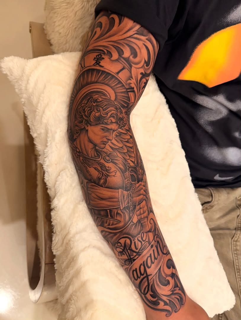 Ruthywvk's tweet photo. @Tattoos Your Vision. My Ink.
Custom tattoos made to stand out.
Tattoos from $200
50% deposit to secure booking
DM for appointments. https://t.co/QVmg5iXmqC