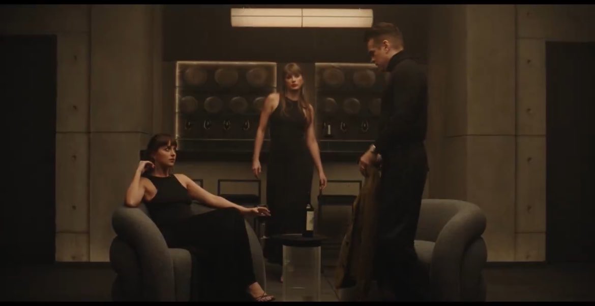 ThaiTaylorSwift's tweet photo. มันเป็นอะไรที่ควรค่าแก่การตั้งตารอมากสำหรับ MV  “Patient Zero” นอกจากจะได้นักแสดงนำอย่าง Colin Farrell และ Dakota Johnson แล้ว Taylor Swift ยังกำกับเองด้วยและมู้ดของ MV ให้ความเป็นหนังมาก

โดยตัว MV จะปล่อยให้ชมที่งาน #VMAs  ในวันอาทิตย์ที่จะถึงนี้ !! ตื่นเต้นแล้ว https://t.co/RF4HIPLcQ1