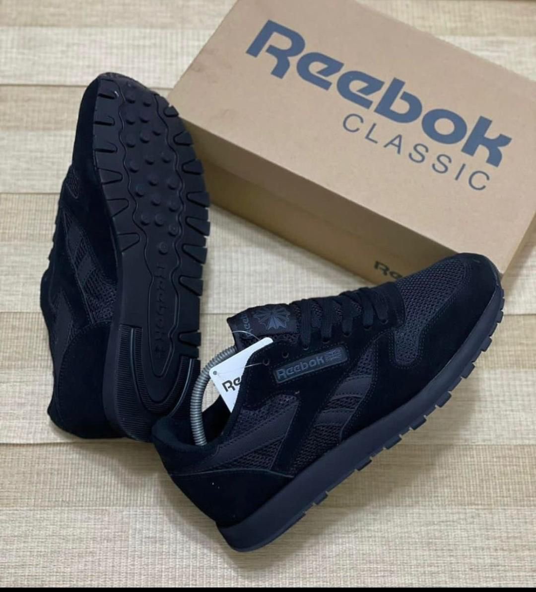 Fees__empire_'s tweet photo. Original quality 
No box❌
42 to 47
🏷️N30,000
📍Kaduna https://t.co/z6ytwjiBk0