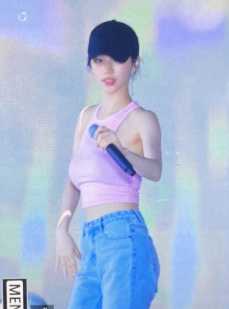 vavawonyoung's tweet photo. because they don‘t wanna end up like this https://t.co/cy0ePTT8v2