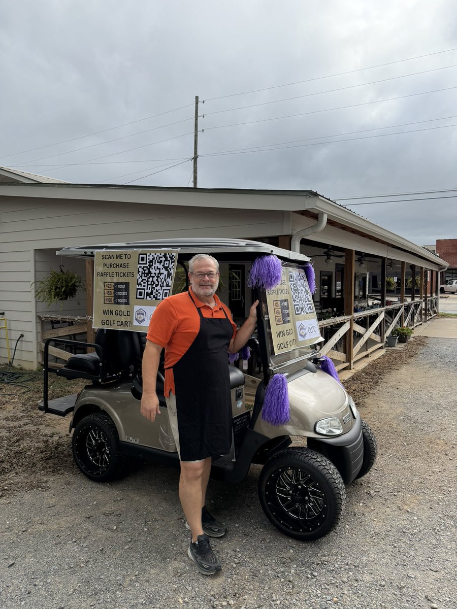 CHSHurricaneFB's tweet photo. Go by Scott’s BBQ today to enjoy some awesome BBQ and support childhood cancer! 

Scan the QR code or go to the link below to buy a raffle ticket for this golf cart and support @curechildcancer 

🎟️ https://t.co/dJnX6v5xbk https://t.co/26MSJIHWKa