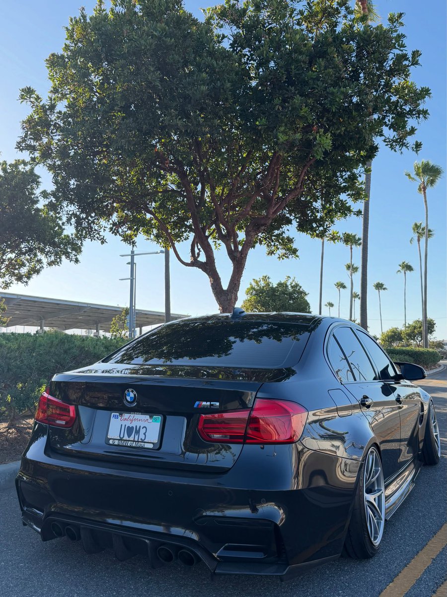 itsjustcassiie's tweet photo. wanna go on a drive https://t.co/abzlmQe1Qj