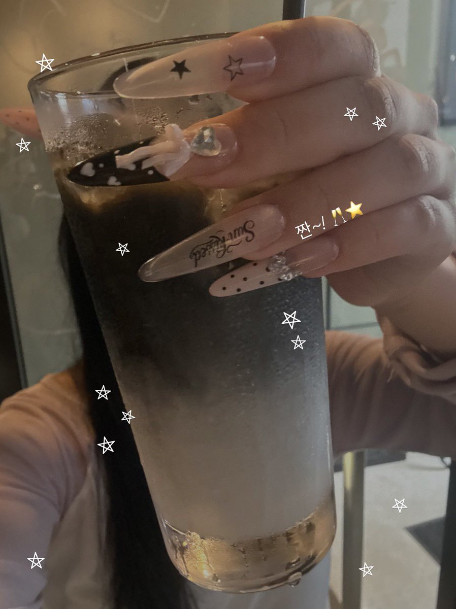 h__aniaa's tweet photo. 仲良し同Pㄘｬんともお祝いしたﾖ^._.^🎶 https://t.co/jAU2dLS4Rr