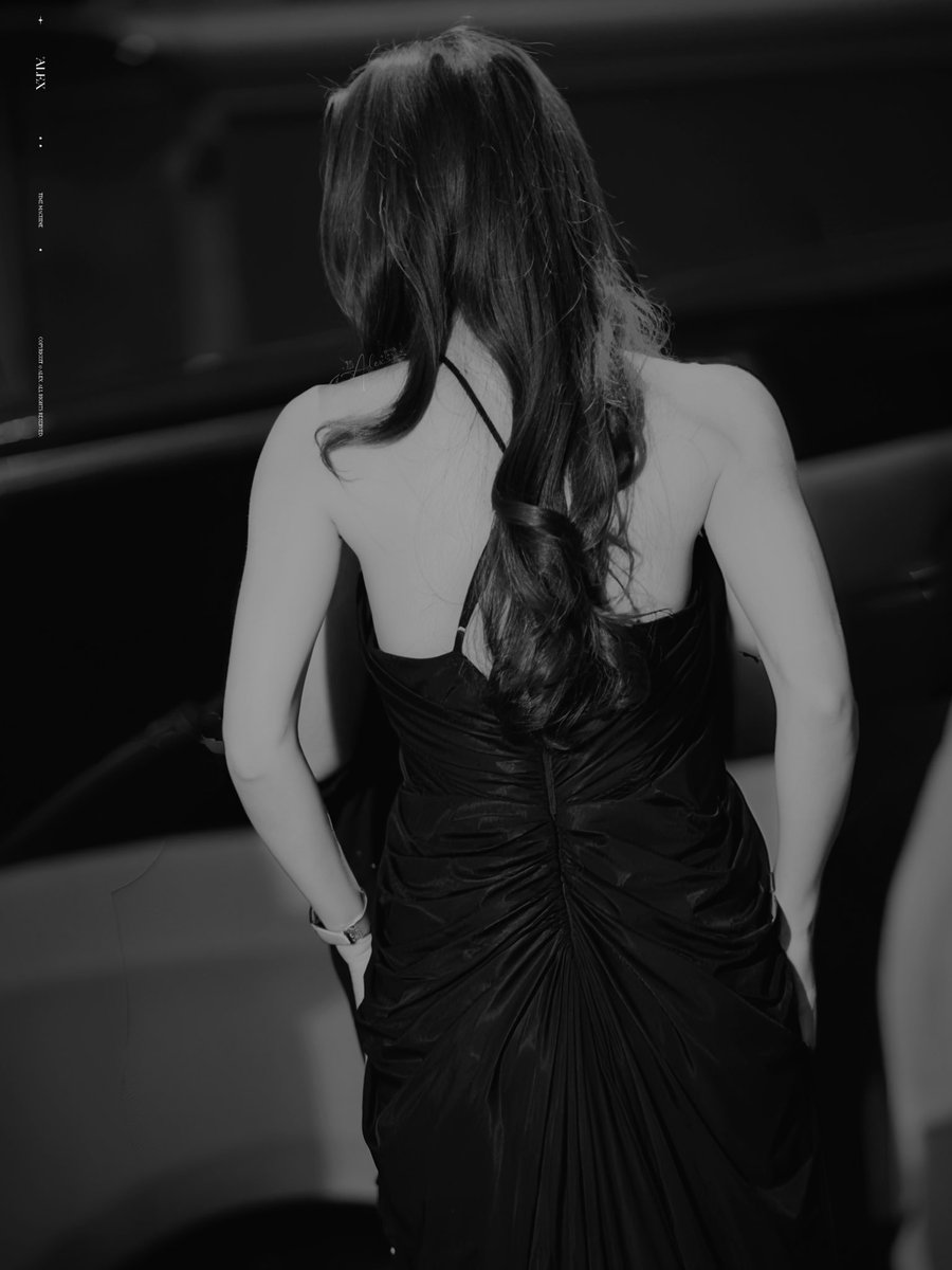 rlllxil_'s tweet photo. She’s perfect 🫩🖤!!

MIU NATSHA FACE OF SNATCH
#MiuXSnatchTH https://t.co/zghMmF3DlS