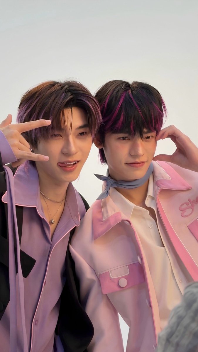 lover2tee's tweet photo. ♡                                   ♡           .
              ⊹
　  .           ｡ﾟﾟ･｡･ﾟﾟ｡
                 ﾟ｡💜🩷 ｡ﾟ          ⊹            
           .          ﾟ･｡･ﾟ 
⊹   　　             　 　   ♡             ⊹ 　　  　
    　　  ♡             ⊹

SHEEP KUROMEKELODY JIEJIEPIPPIP 
 #SHEEPxTeeTeePor