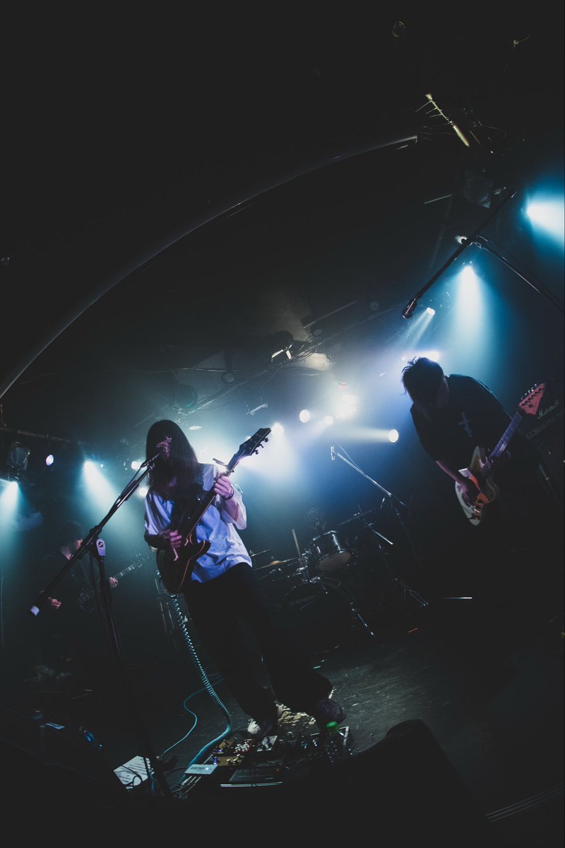 fujinezz's tweet photo. 9/24 池袋手刀
ありがとうございました。

setlist
1.echo blue
2.across the blue
3.frozen april
4.(wish upon) a morning star
5.burning out
en.those dazzling days

next 2027

photo @yukix_x_ https://t.co/rPBXTcRpsc