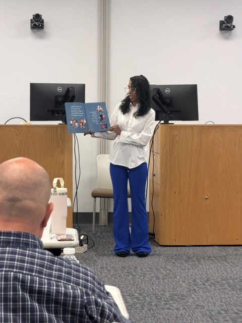 DEDeptofEd's tweet photo. Thank you to Howard H.S. senior Natacha Malave Rivera for sharing her experience in foster care and reading her book, All Families Are Unique, at our recent statewide foster care liaison meeting. Natacha is planning to be a teacher! @nccvtsd https://t.co/djKYVCc1w5