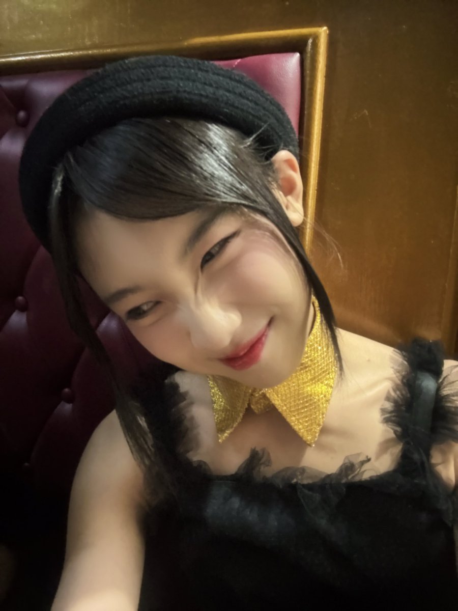 JE_JemimaJKT48's tweet photo. tft bd!!!!!!!!! https://t.co/R6tUqh17eT
