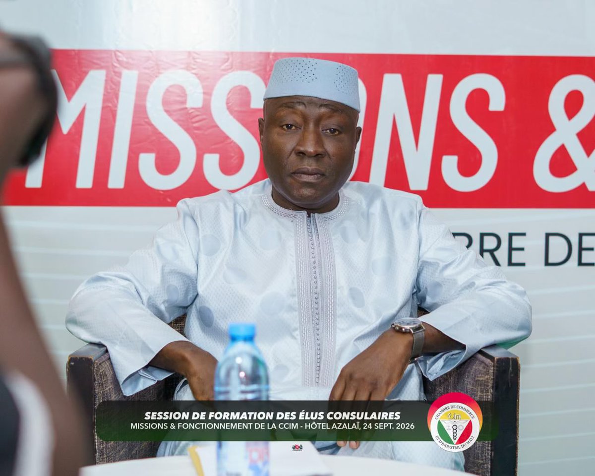 CMali94493's tweet photo. 📸 RETOUR EN IMAGES | OUVERTURE OFFICIELLE

Retour en images sur la cérémonie d’ouverture de la session de formation consacrée aux missions et au fonctionnement de la Chambre de Commerce et d’Industrie du Mali (CCIM), à l’endroit des élus consulaires.

#CCIM #Formation https://t.co/1uEcBa8QWZ