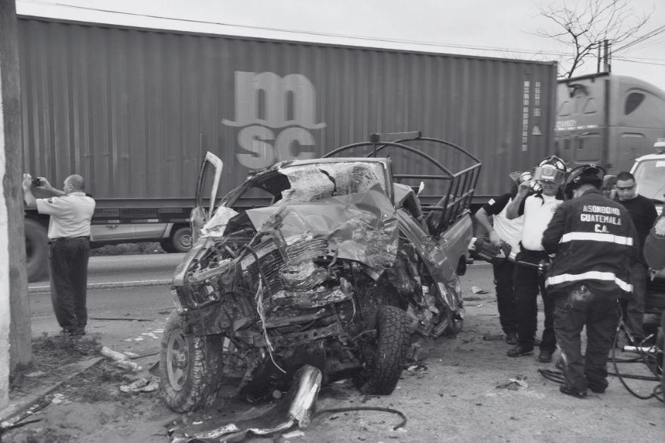 Accidente deja un fallecido y cuatro mujeres heridas, dos de ellas adolescentes