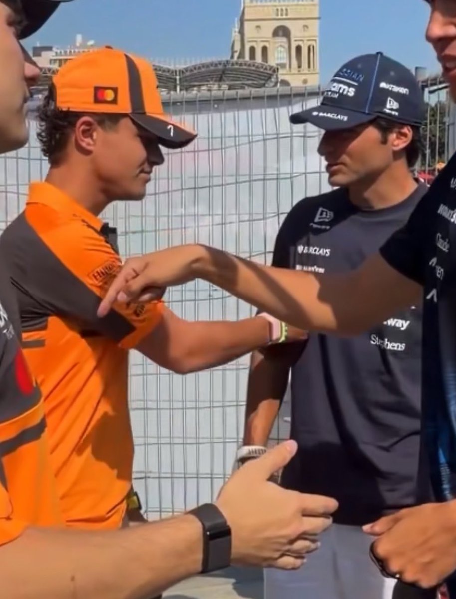 redsainz tweet picture