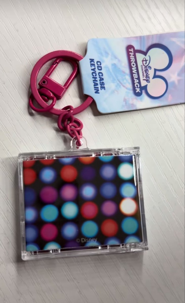 HannahWorlddd's tweet photo. New Hannah Montana Mini CD Keychain available at Kohl’s 💿 https://t.co/S3sHViyyVw