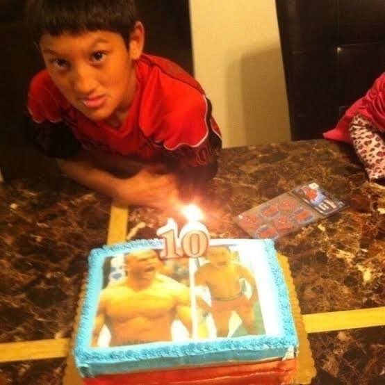 ElClubDeLaMMA's tweet photo. El único que nos puede llamar casuales a todos es Raúl Rosas Jr porque amaba la UFC desde los 10 años https://t.co/dCGwMLyMBp