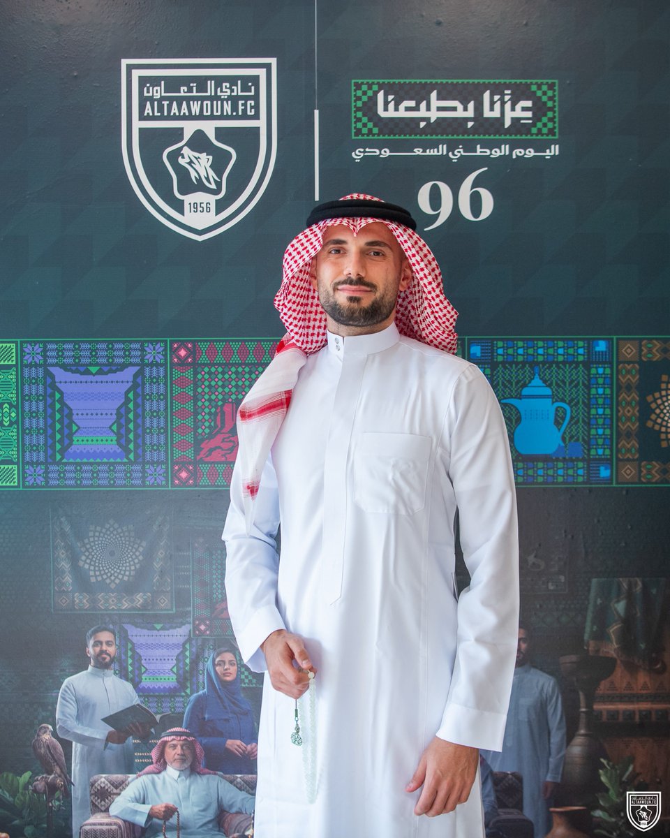 AltaawounFC's tweet photo. طموح يعانق السحاب، وراية تظل دائمًا في العلياء 🇸🇦🫶

#عزنا_بطبعنا | #اليوم_الوطني_السعودي https://t.co/Wzt0kFvsIB
