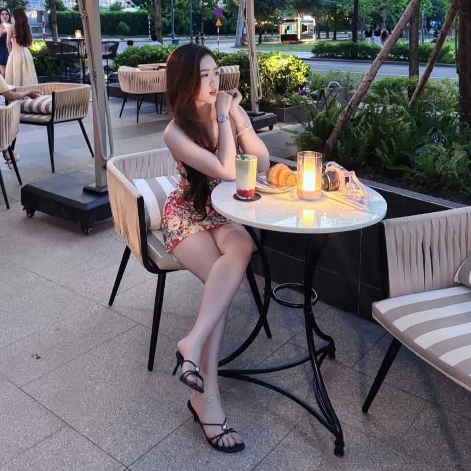 lethuydam's tweet photo. ib em hongg https://t.co/ohjsRGHVKx