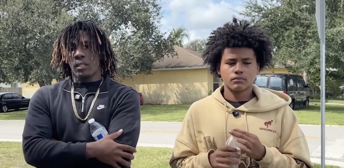 TexasTrump2024's tweet photo. Florida Dad Legally Pulls Gun and Protects His Son From Two Bullies at Bus Stop — Now NAACP Wants Him ‘Jailed’
Despite law enforcement confirming that the father acted completely within the law to protect himself and his child, outraged activists, including local branches of the NAACP, are demanding that the father be locked up for assault with a deadly weapon.