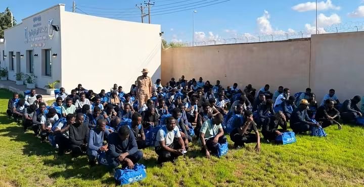 rgowans's tweet photo. #Libya 24.09.26 - DCIM repatriated from East Tripoli Immigration Detention Center in Tajoura 93 #migrants of Malian nationality via Mitiga International Airport in Tripoli. #migrantcrisis #DontTakeToTheSea #seenotrettung #Frontex https://t.co/1mehSbUIdH