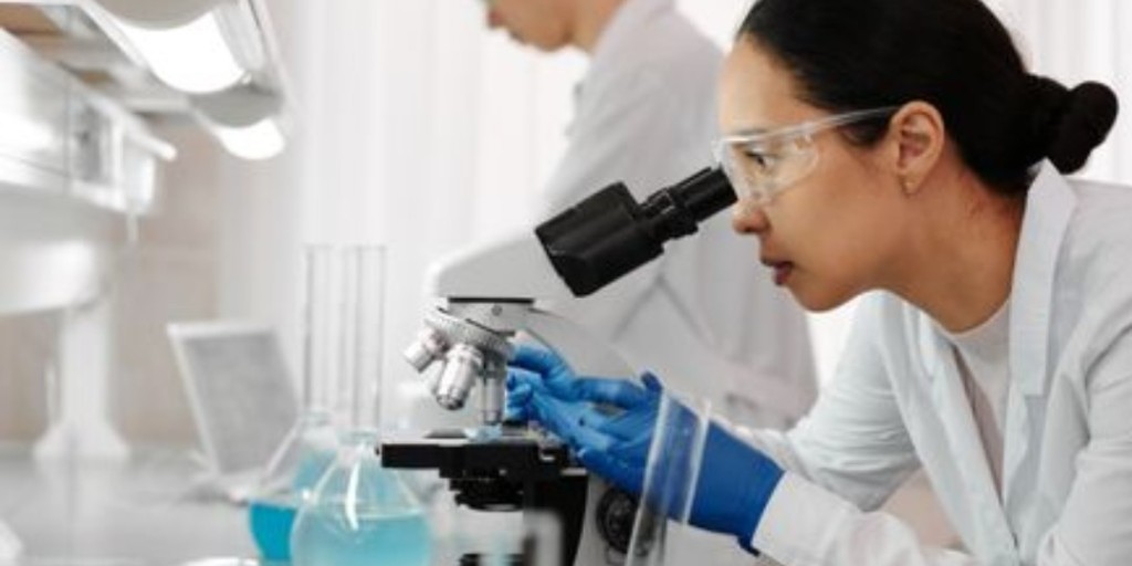 Research_MB's tweet photo. 🎗️On World Cancer Research Day, we’re celebrating Manitoba researchers working on the future of cancer care. 

Through Research Manitoba funding, they are tackling some of the most pressing questions in cancer research and turning them into possibilities for a healthier future. https://t.co/xJa3KPi9S0