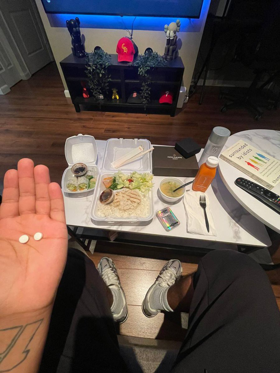 DRANKTWEET's tweet photo. Still sober thou😅 https://t.co/wh4yUlZV2A