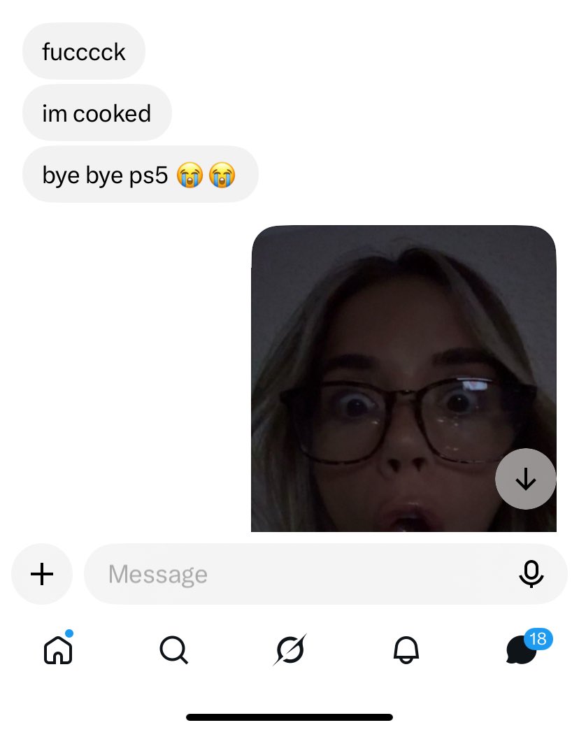 OGfingod's tweet photo. bye bye ps5 😭✌️💔
guess who’s getting it instead 🤩 https://t.co/aNjdJc04U7