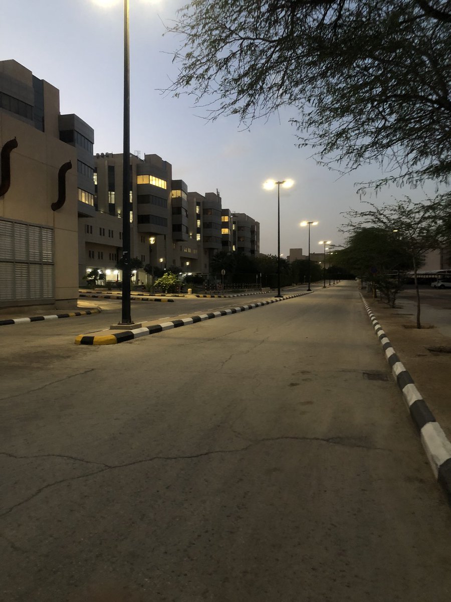 DearestDeer83's tweet photo. Ukh the weekly dose of missin my homies and Riyadh https://t.co/f0597s6KRv