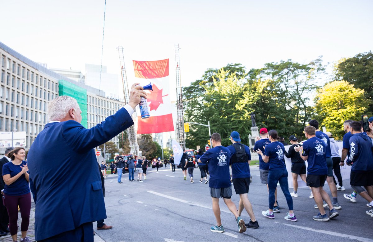fordnation's tweet photo. Thank you to everyone who joined us at Queen’s Park this morning for the National Peace Officer’s Memorial Run in honour of the seven officers across Canada who lost their lives in the line of duty over the last year. https://t.co/Rms8C4y0DE