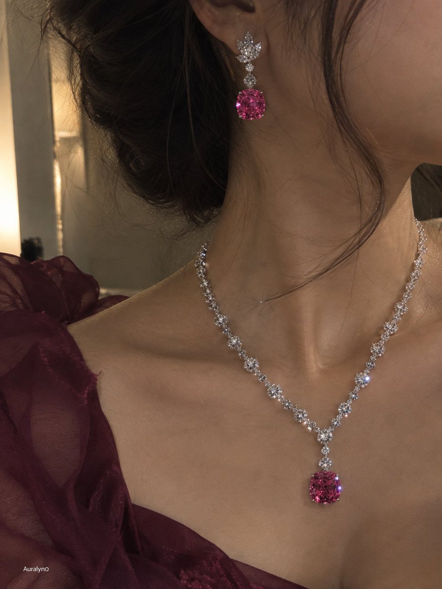 Auralyn0's tweet photo. Jewelry that speaks without saying a word 💕 https://t.co/O34dn1cKK8