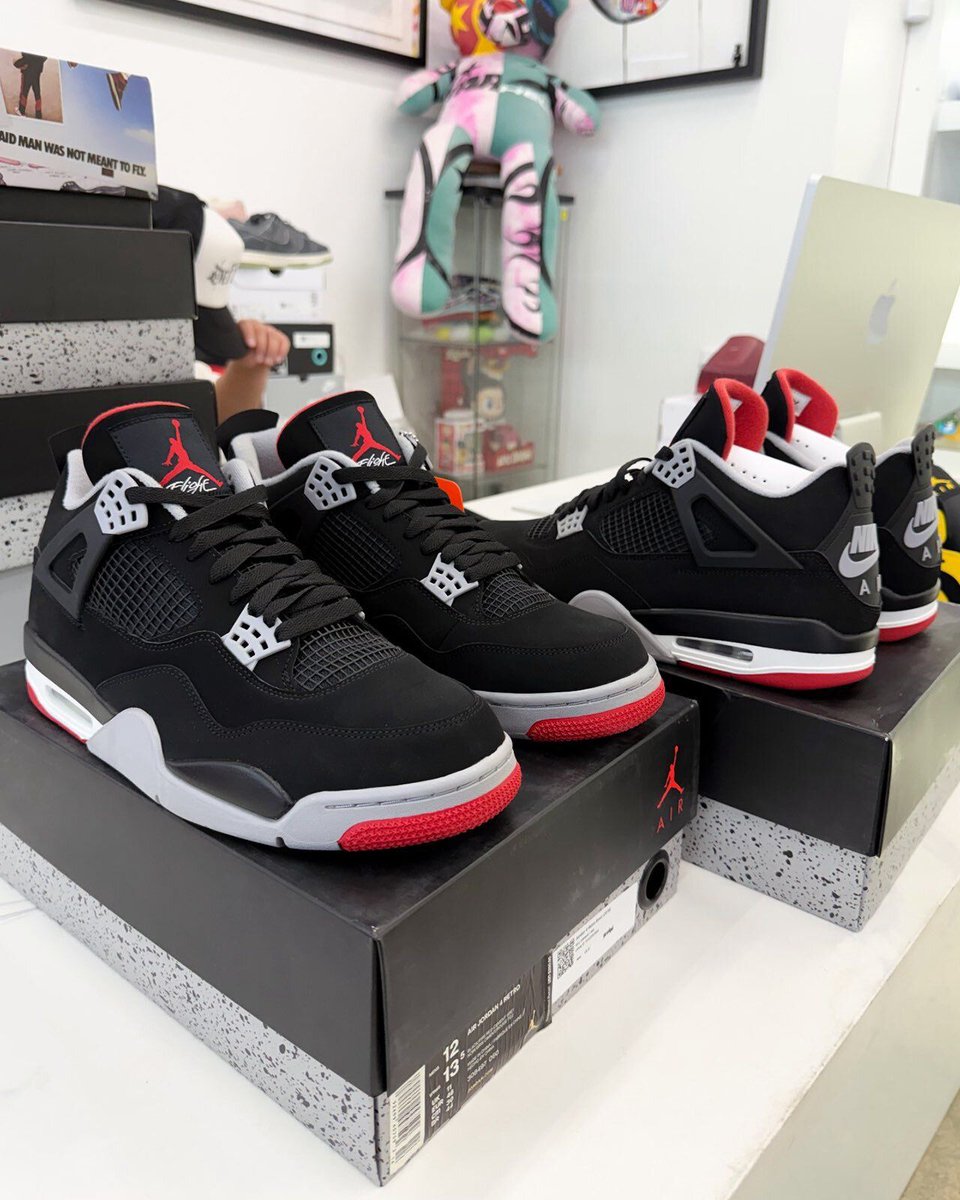 JustFreshKicks's tweet photo. Air Jordan 4 Retro "Bred" 🌹

• November 27th
• MJ Face Box
• Family sizing
• OG hangtag
• $230 https://t.co/ihE510aGib