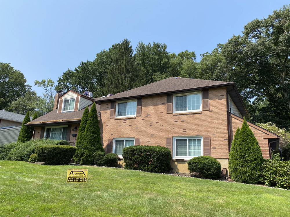 AllRoofingSol's tweet photo. Another New Roof Installation we’re proud of 😎 in Wilmington, DE 19803! https://t.co/pUkqSLxlWt