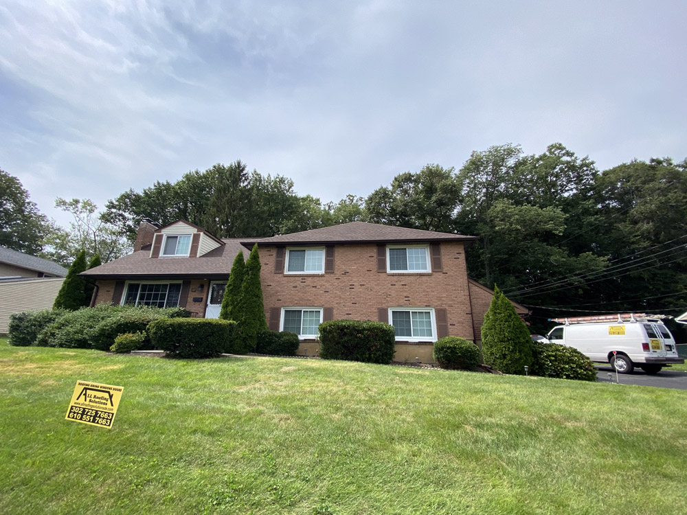AllRoofingSol's tweet photo. Another New Roof Installation we’re proud of 😎 in Wilmington, DE 19803! https://t.co/pUkqSLxlWt