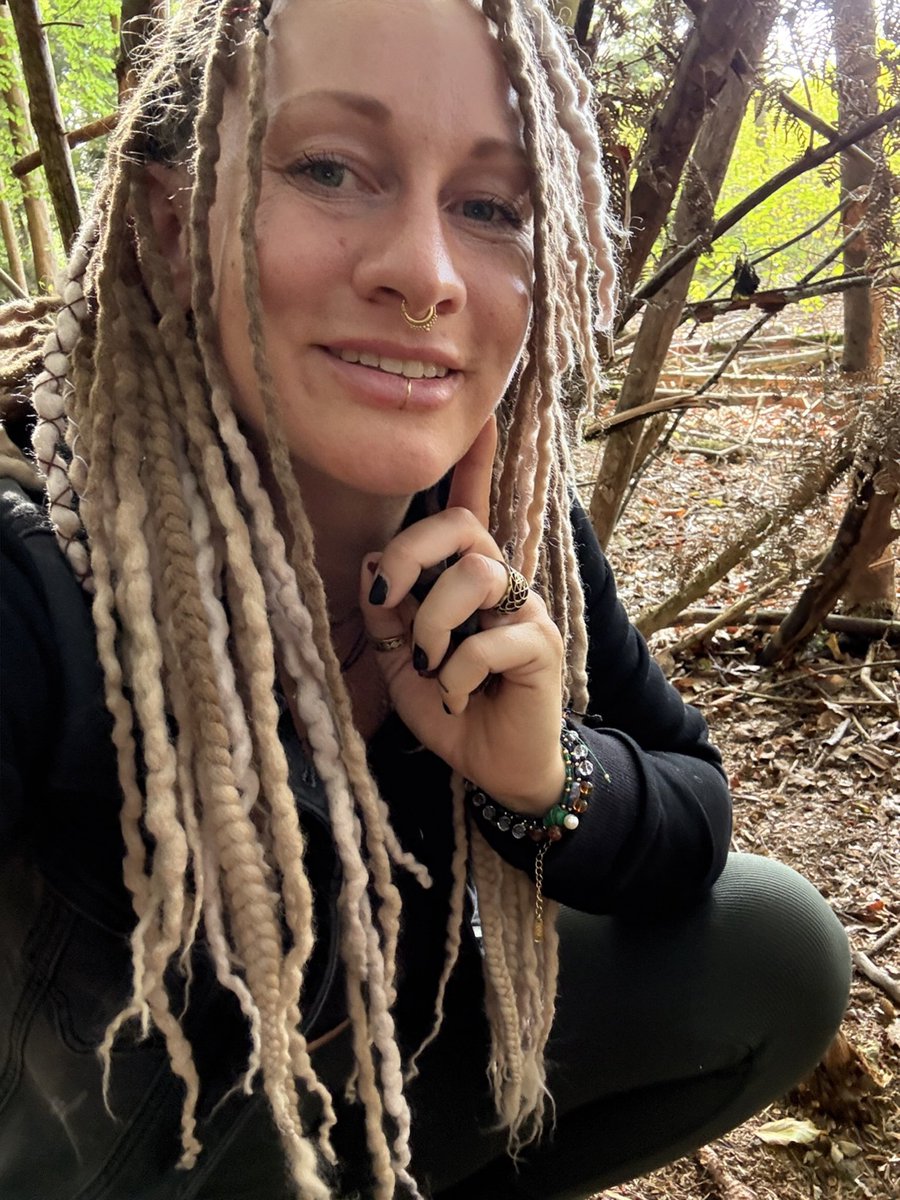 Anna_hansen_xx's tweet photo. Verbringst du deine Zeit auch gerne draußen? 🍂 https://t.co/0vet8WlZie
