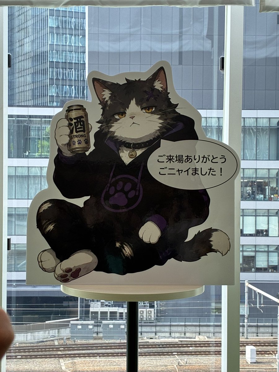 dunia1129's tweet photo. 連休初日にSkyシアターMBSで観劇。
田中圭＆矢崎広の2人芝居。
鈴木おさむ作・演出で田中圭出演の名作「芸人交換日記」を私は好きすぎるんですが、あれは越えられないな。
「娘(姉)」の私からすると、息子と母の関係ってそうだよねぇ〜という冷めた視点で見てしまう。※これは脚本への感想です。 https://t.co/OOyUgkZNOd
