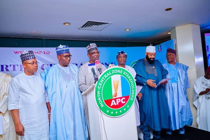 Imranmuhdz's tweet photo. North Central Internally Generated Revenue Totals, 2023 to 2025

Three-year NBS totals (6 states):
Kwara — ₦226.20 billion Niger — ₦122.71 billion Kogi — ₦102.73 billion Plateau — ₦102.08 billion Nasarawa — ₦81.58 billion Benue — ₦69.12 billion

North Central total, 2023–2025 — ₦704.42 billion

By year: 2023 — ₦176.55 billion 2024 — ₦214.96 billion 2025 — ₦312.91 billion

FCT: 2023 — ₦211.10 billion 2024 — ₦282.36 billion 2025 — ₦356.34 billion
 Three-year total — ₦849.80 billion

Kwara leads the six North Central states. FCT on its own is larger than the six states combined over the three years.