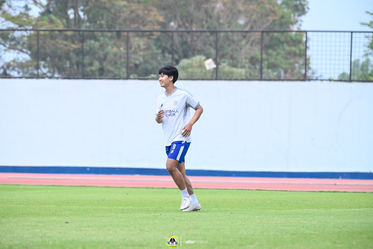 mauladaaa's tweet photo. @MafiaWasit Stadion Arcamanik Bandung sit 🤭 https://t.co/gjJ1ENmCPT