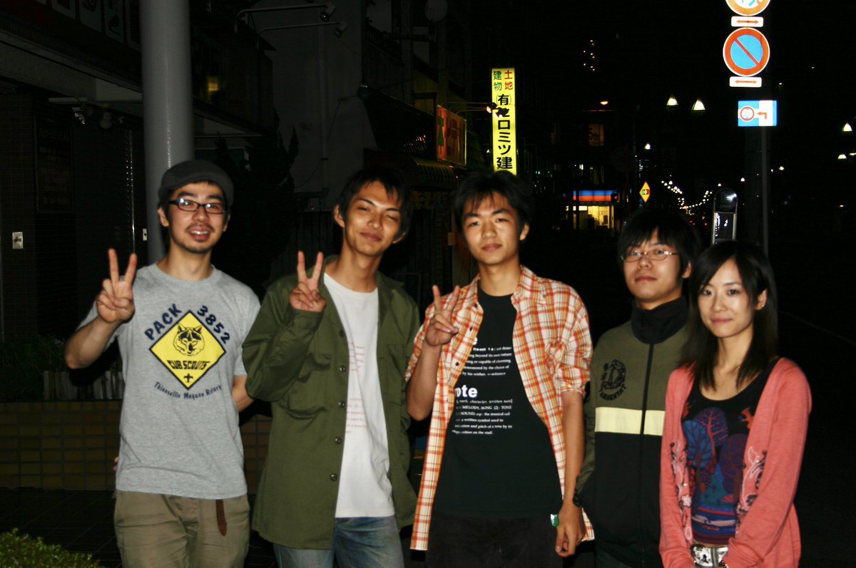 ameyoko1205's tweet photo. 2005年10月16日 柏ZAX(の前の歩道)
#FREENOTE https://t.co/vTrNtXcdwN