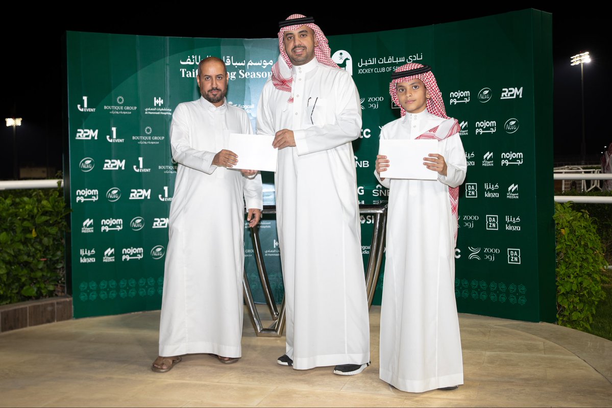 JockeyClub_SA's tweet photo. جوائز تطبيق ميدان بانتظاركم في الأسبوع الختامي من #موسم_سباقات_الطائف، الجمعة 25 سبتمبر 2026. 

500 ريال، قبل كأس الطائف للحصن.
500 ريال، قبل كأس الطائف للأفراس. 
1,000 ريال، قبل كأس الأمير عبدالله الفيصل.
2000 ريال، قبل كأس الملك فيصل

احجز تذكرتك المجانية الآن:
https://t.co/2XsoUsBTRx