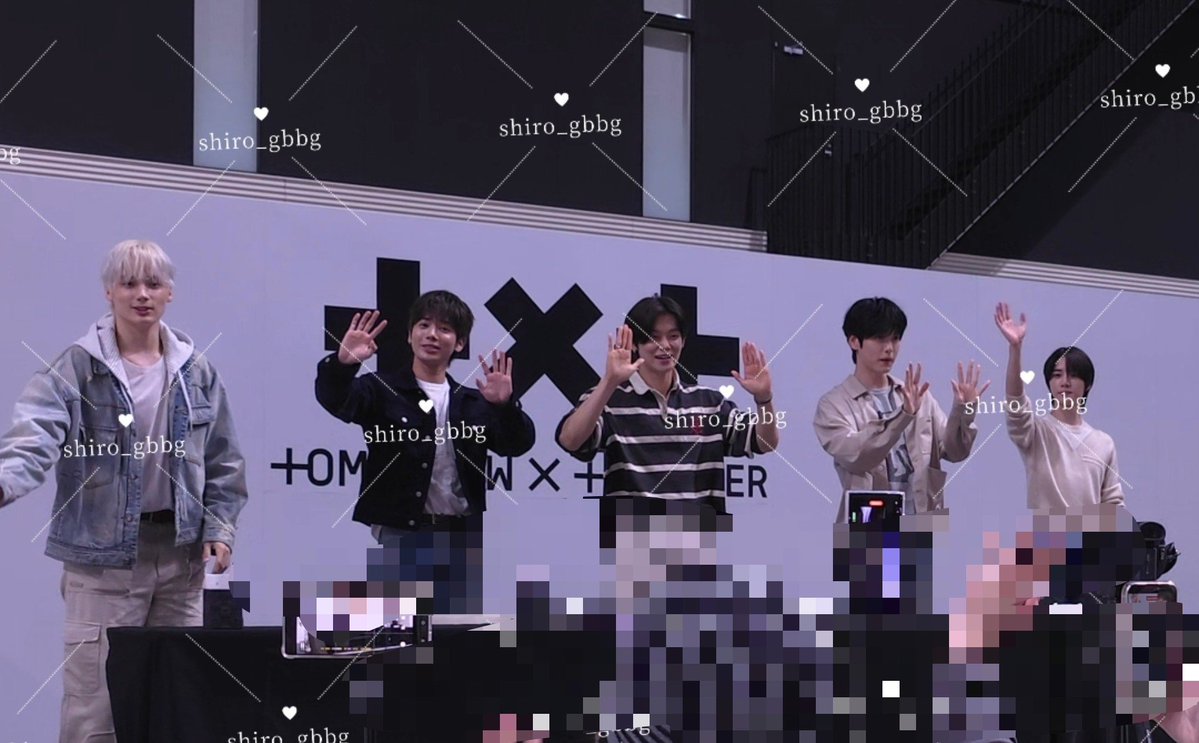 shiro_gbbg's tweet photo. セツナハナビ　プレミアムサイン会
東京5部

動画交換可能な方いらっしゃいましたらお声掛けください🙇‍♀️

【譲】
·Galaxy全体固定(左サイドからフル)
→🐰🧸は被りあり
·4Kハンディ🐿️固定(7人目の方～サイン終了まで)

【求】
·🧸固定(20～25番付近、サイン終わり)
·🐰🦊🐧固定(20～25付近)

#txt交換 https://t.co/tIB9q2g5av