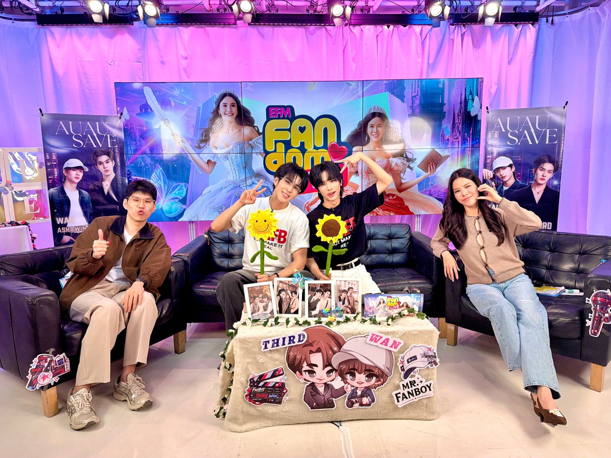 DomundiTV's tweet photo. ขอขอบคุณ @EFM_STATION ที่ให้เกียรติ “อู่อู๋” @Auautnp เเละ “เซฟ” @savewrg ได้มาร่วม Live พูดคุยและทำกิจกรรมสนุก ๆ ในวันนี้นะคะ 🥰

ขอขอบคุณแฟน ๆ ที่ติดตามรับชม Live และส่งกำลังใจมาให้ทั้งสองคนด้วยนะคะ 🫶🏻✨️

#AuauSavexFANDOMFANFIC https://t.co/3ApktUwPBN