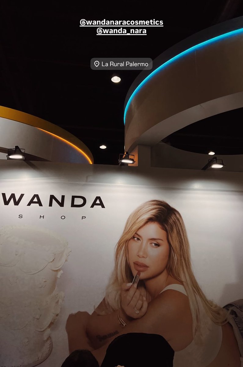 GabyLP7's tweet photo. Hola @wanditanara !!!! https://t.co/woCQicZGcQ